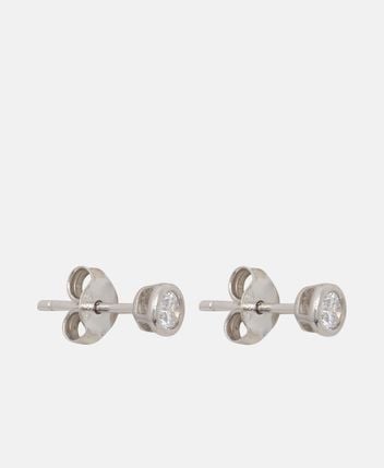 Earstuds