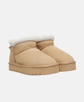 Winter boots