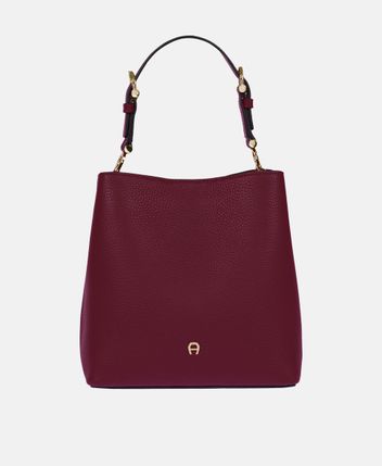 Bucket bag