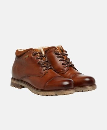 Lace-up ankle boot