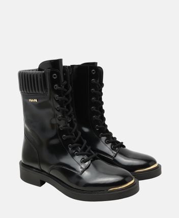 Lace-up ankle boot