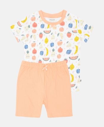 T-shirt and shorts set