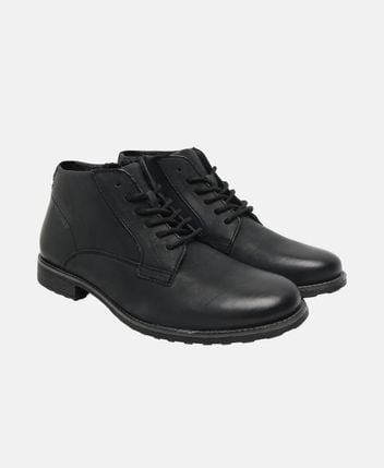 Desert boots
