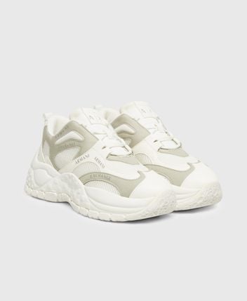 Chunky sneakers