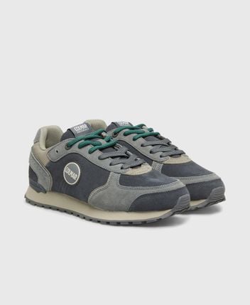 Sneakers Travis joy