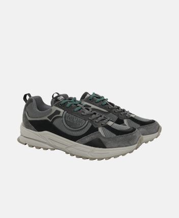 Sneakers Travis Plus Savannah