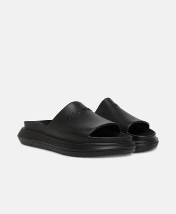 Pool shoes