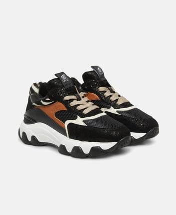 Sneakers Hyperactive