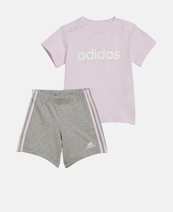 T-shirt and shorts set