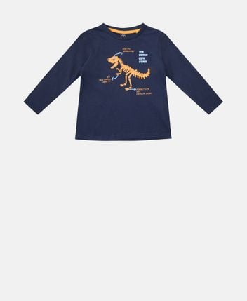 Long-sleeved top