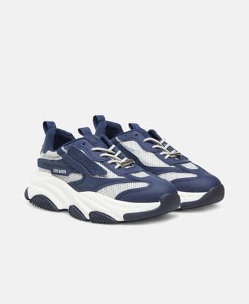 Sneakers Possess