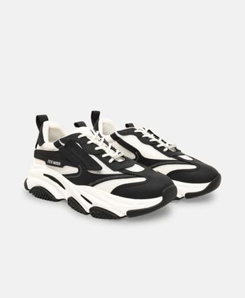 Sneakers Possess