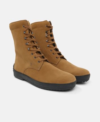 Lace-up ankle boot