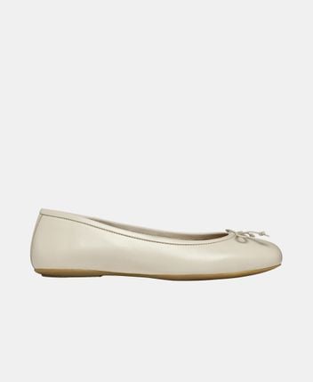 Ballet flats