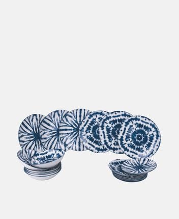 Dinnerware set, 18-piece The Blue