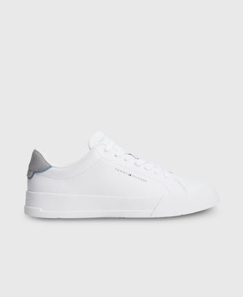 Sneakers Court