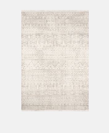 Carpet Leo