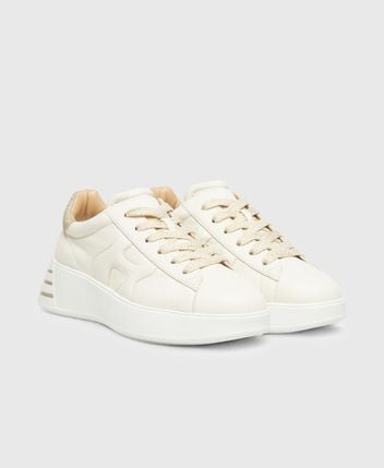Platform sneakers