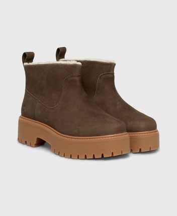 Winter boots