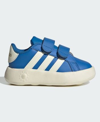 Sneakers Grand Court