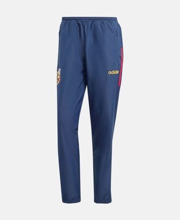 Training pants