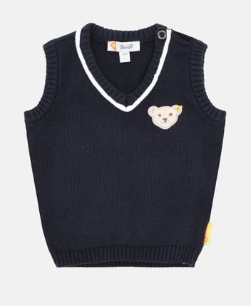 Sleeveless pullover