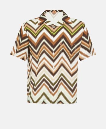 Short-sleeved shirt