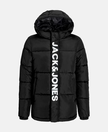 Outdoor jacket