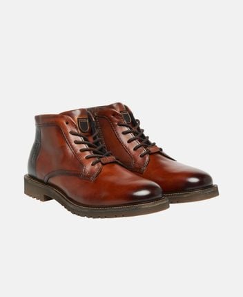 Lace-up ankle boot