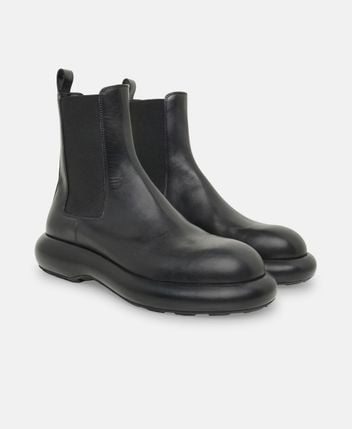 Chelsea boots