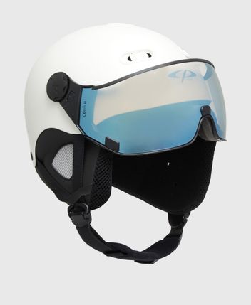Ski helmet