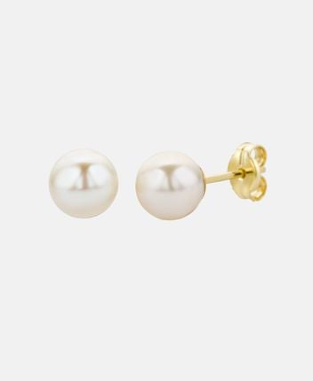 Pearl earrings