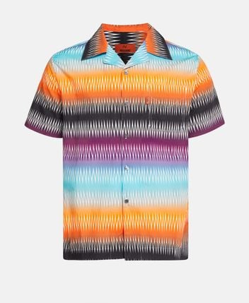 Short-sleeved shirt