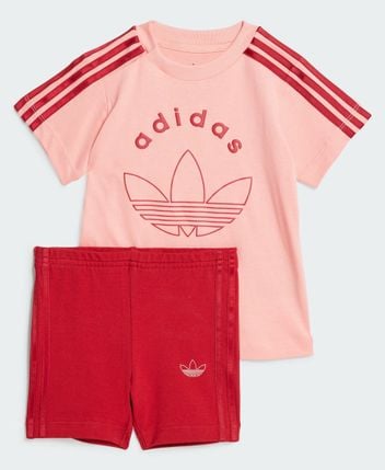 T-shirt and shorts set