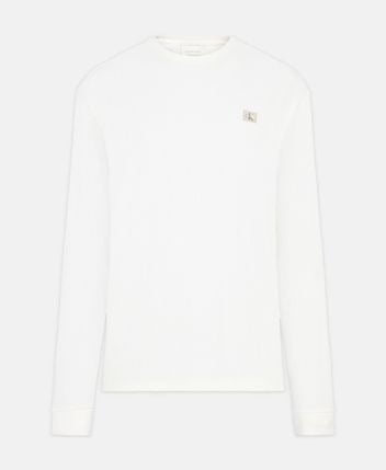 Long-sleeved top