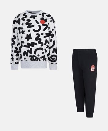 Sweatshirt and trousers set