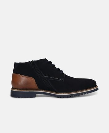 Desert boots
