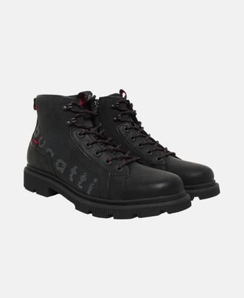 Lace-up boots