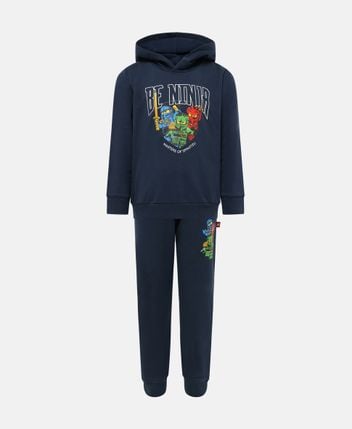 Track suit