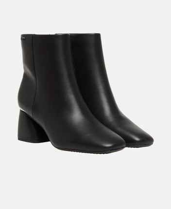 Ankle-boots