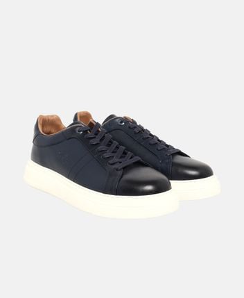 Sneakers Dustin