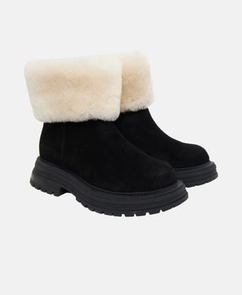 Winter boots