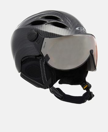 Ski helmet