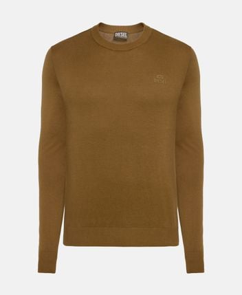 Knitted jumper