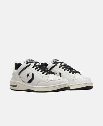 Sneakers Weapon