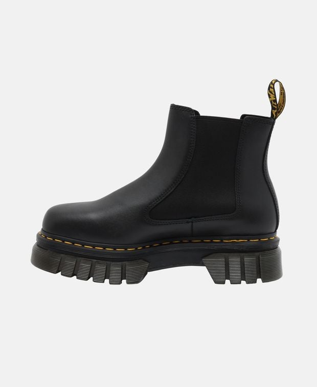 DR. MARTENS 오드릭 첼시 부츠