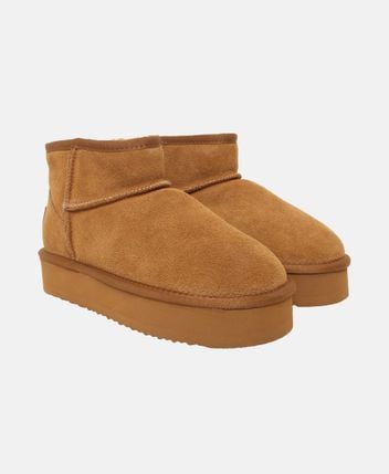 Winter boots