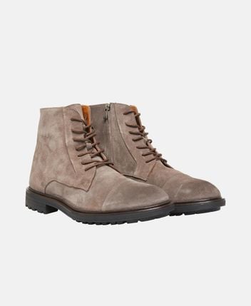 Lace-up ankle boot