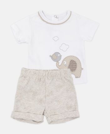 T-shirt and shorts set