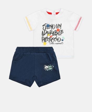 T-shirt and shorts set